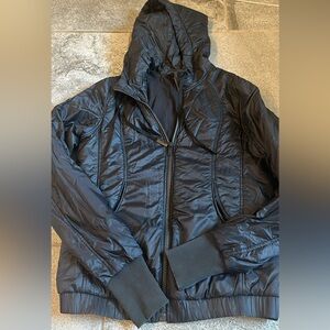 Lululemon light weight jacket